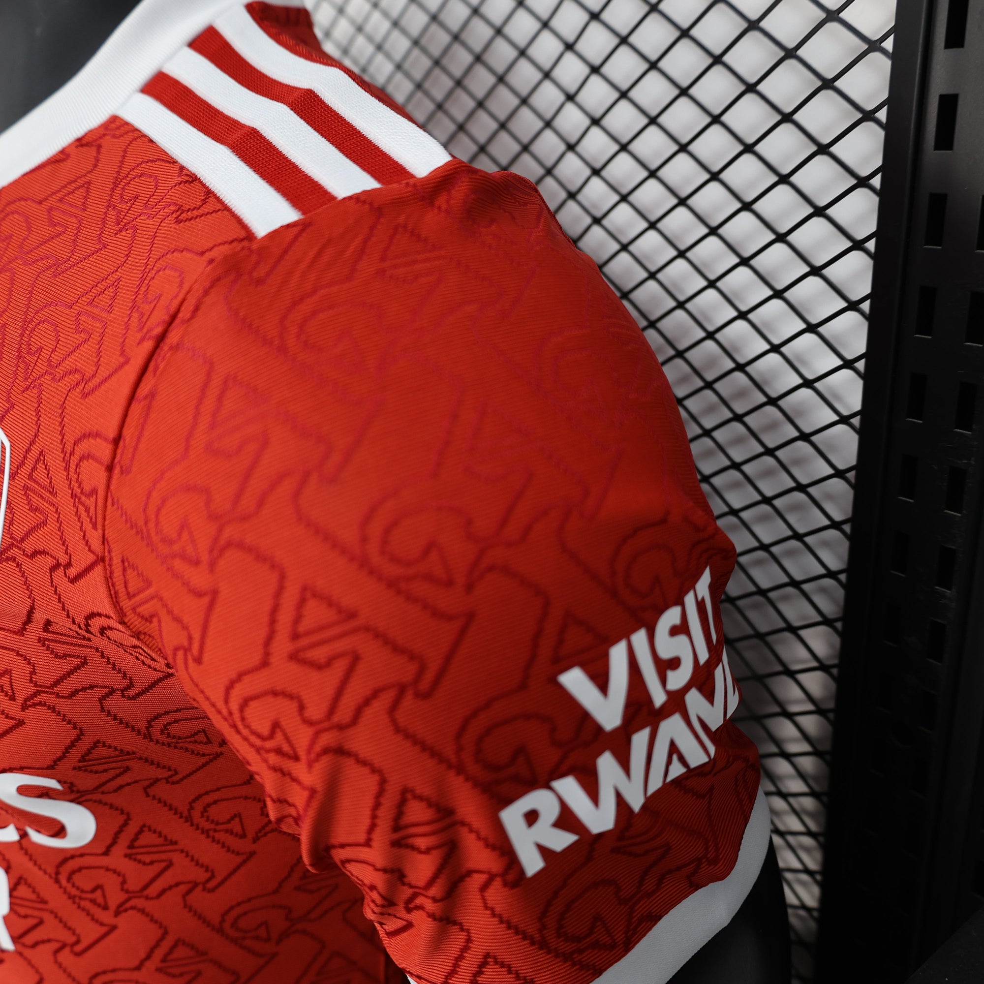 Camisa Arsenal 25/26 Versão jogador Adidas Masculina -Vermelha