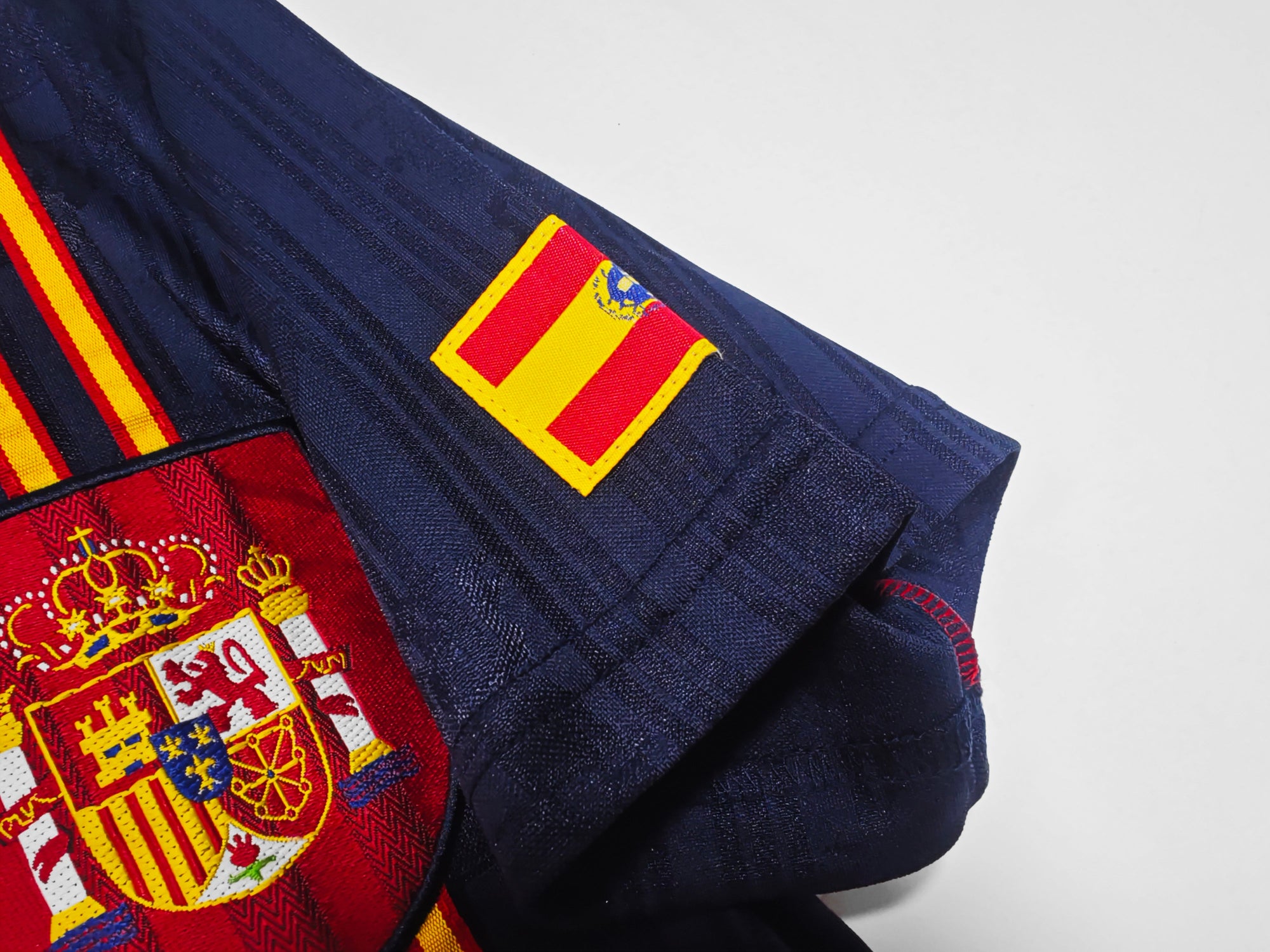 Camisa Seleção Espanha Home 1996/97 - Versão Retrô - Vermelha - Masculina