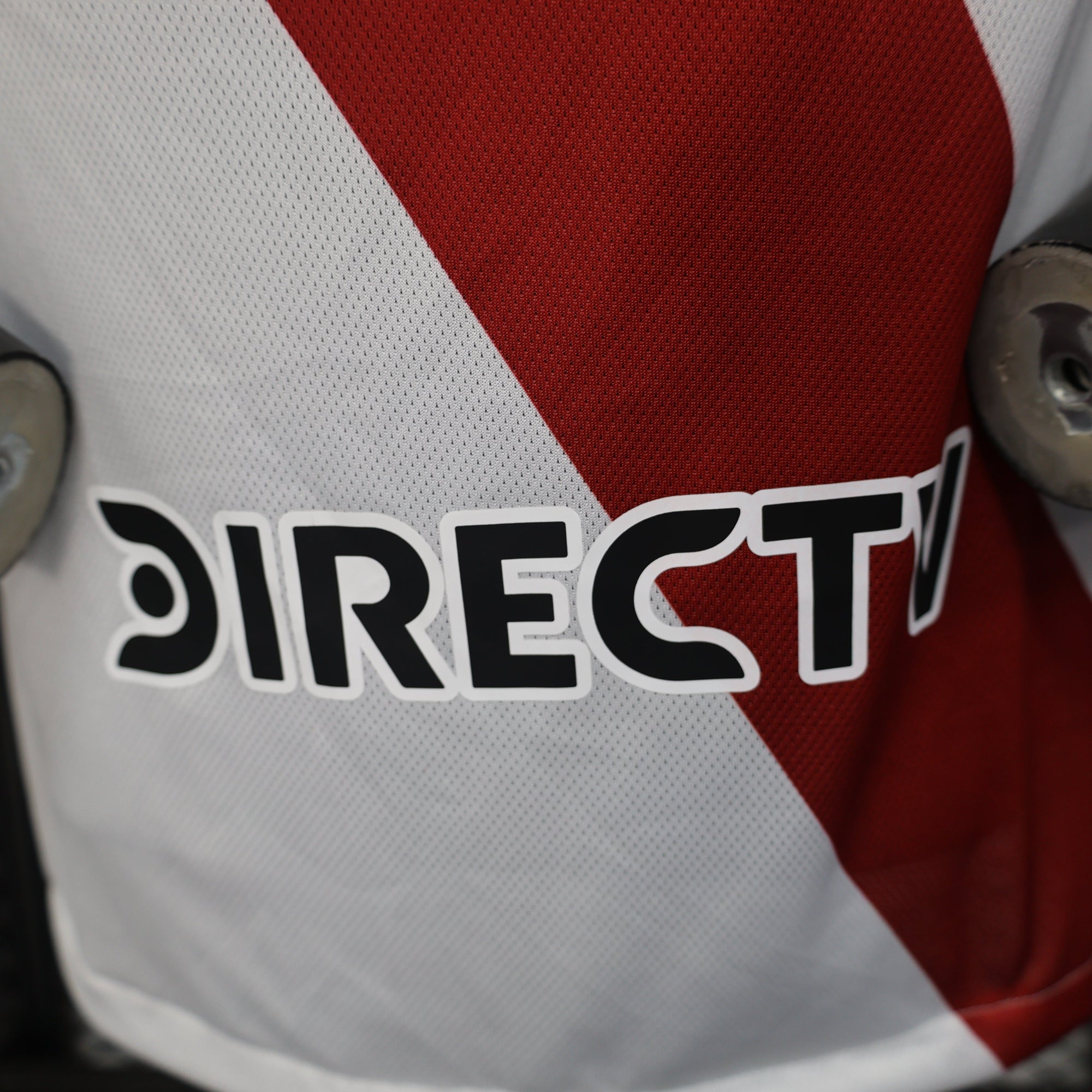 Camisa River Plate 2025/26 Adidas - Versão Jogador Masculina - Branca+Vermelho