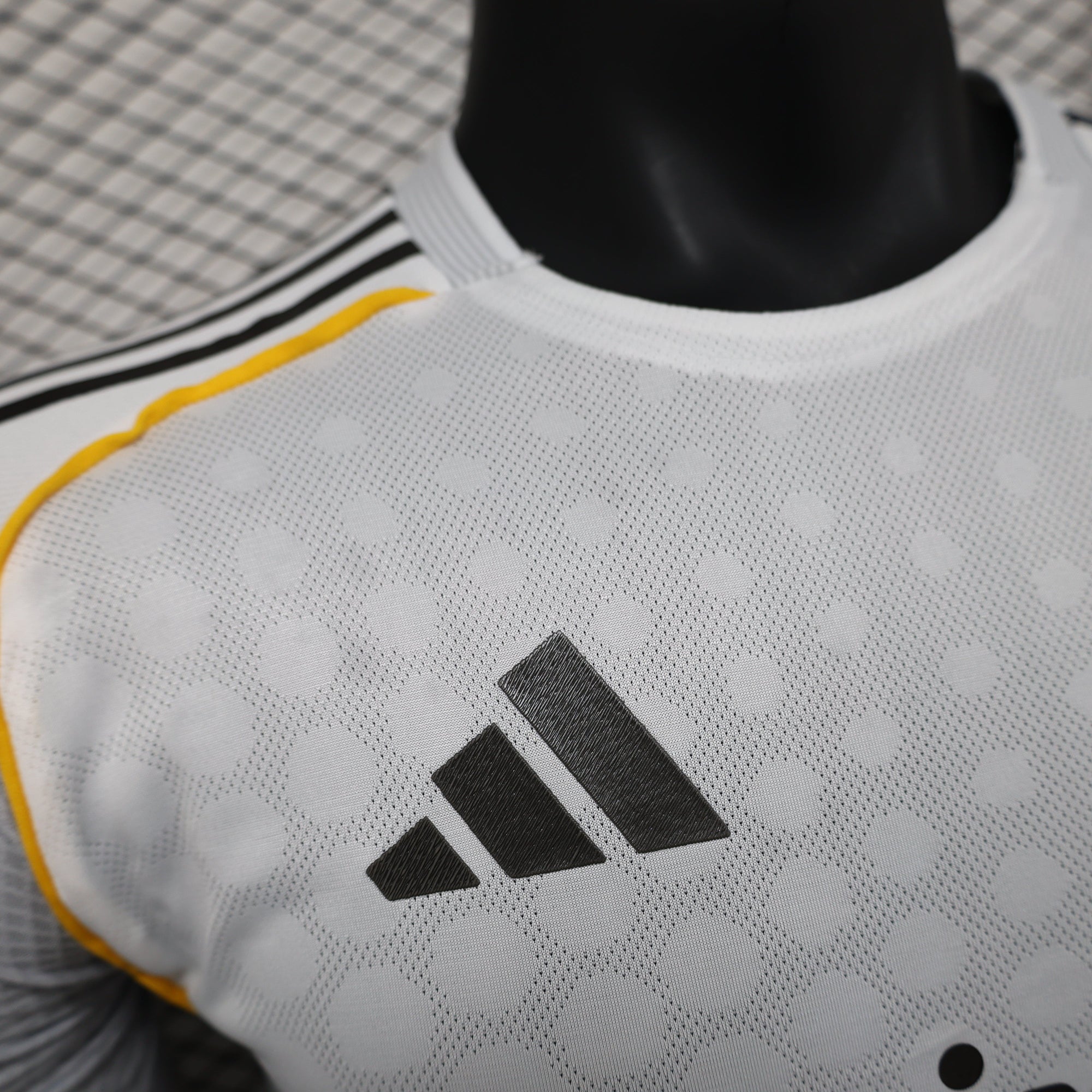 Camisa Real Madrid Home 25/26 Adidas - Versão jogador - Masculina