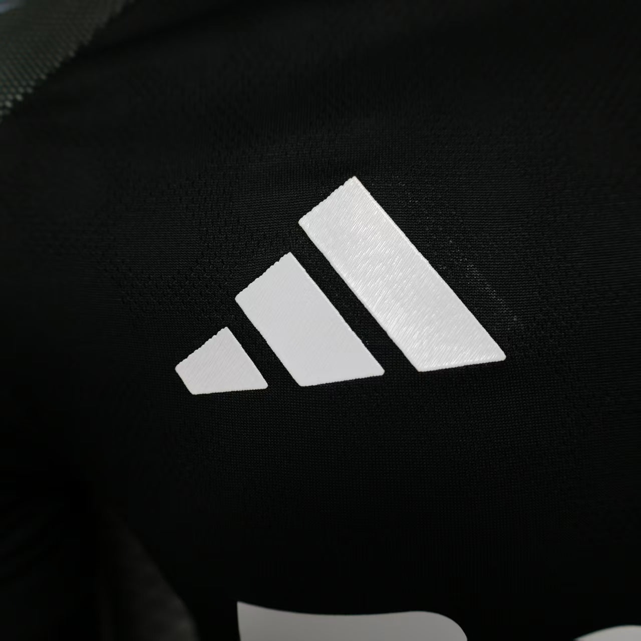 Camisa Aston Villa 2025/26 s/n Jogador Masculina - Preta