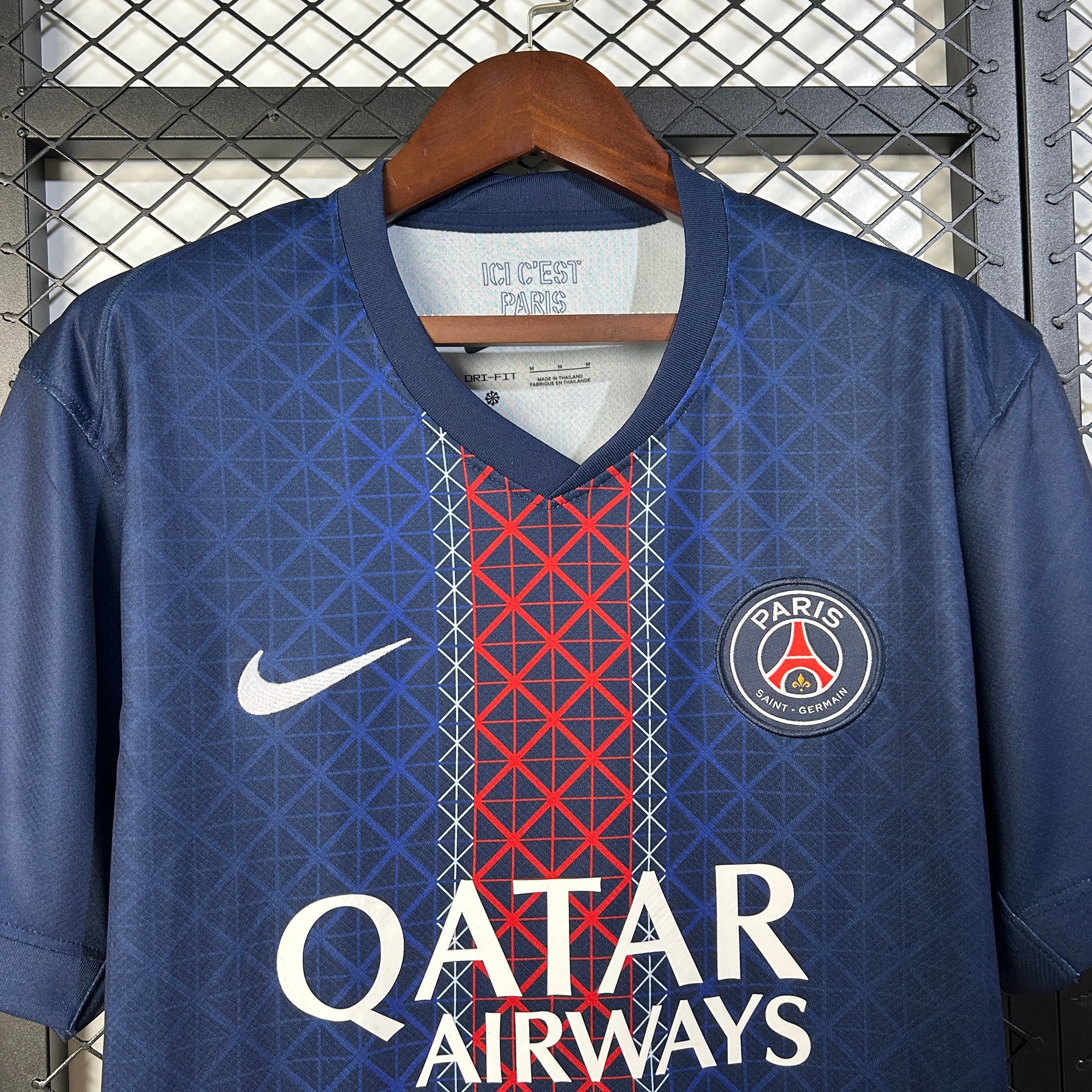 Camisa Paris Saint-Germain 2025/26 Home - Torcedor Pro Masculina - Azul